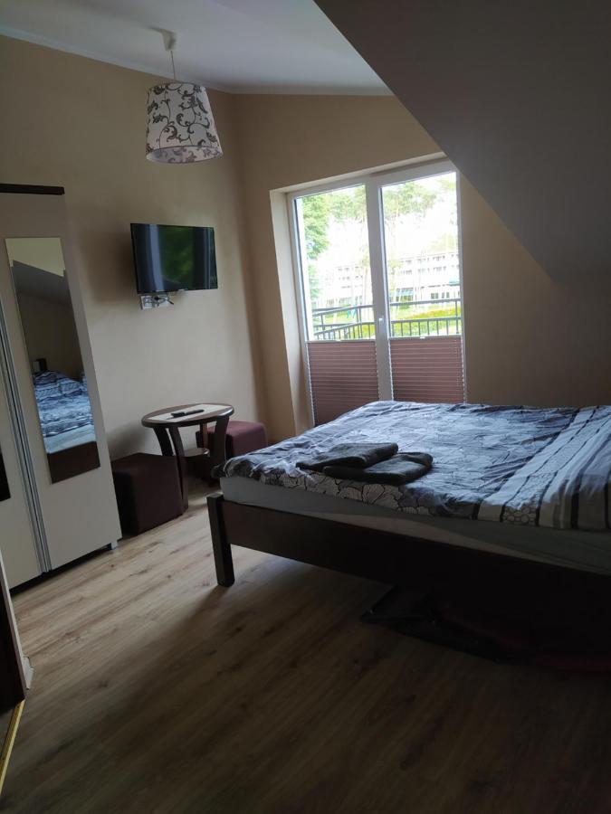 Ferienwohnung Sis Dziwnówek Exterior foto